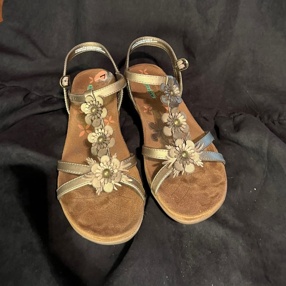 BareTraps Hammond Bronze Sandal